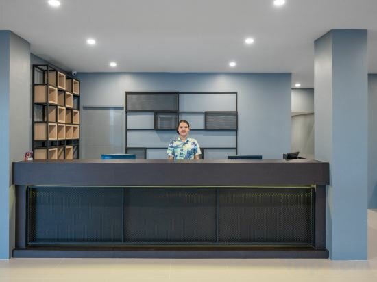 Фото Nora Lakeview Hotel