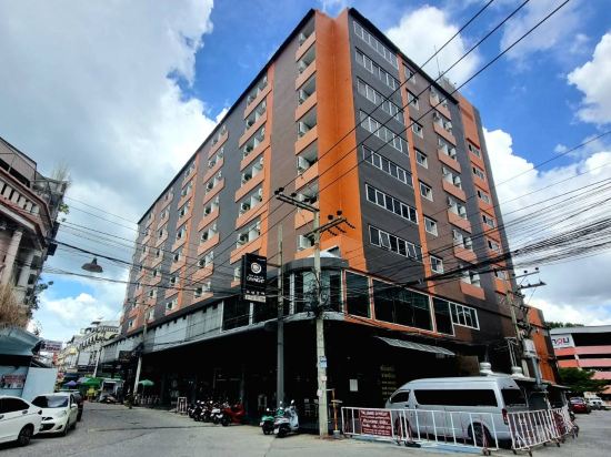 Фото The Grand Day Night