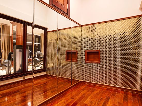 Фото Samdi Da Nang Airport Hotel