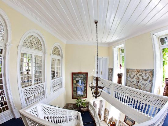 Фото The Albatroz Hotel