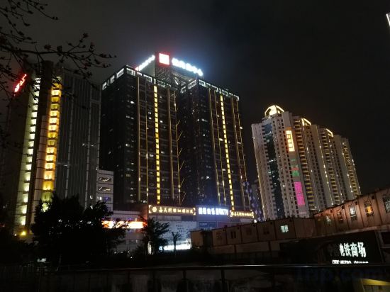 Фото Mamaya Apartment Hotel