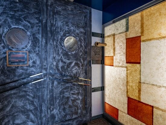 Фото Mel Theater Karahori 102