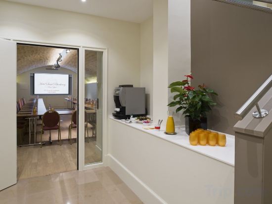 Фото Hotel St Pétersbourg Opéra & SPA