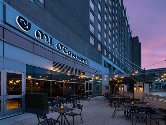 Фото The Westin Boston Seaport District