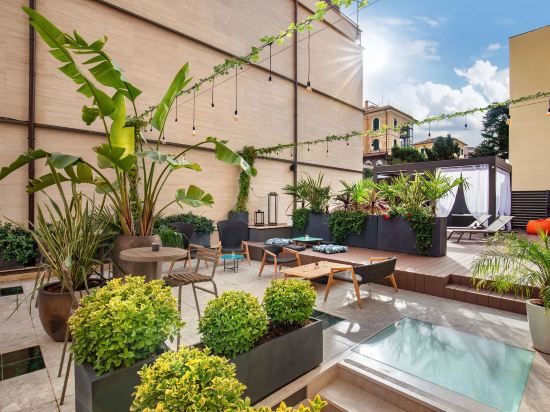 Фото The Spring House Hotel Rome Vatican, Tapestry Collection Hilton