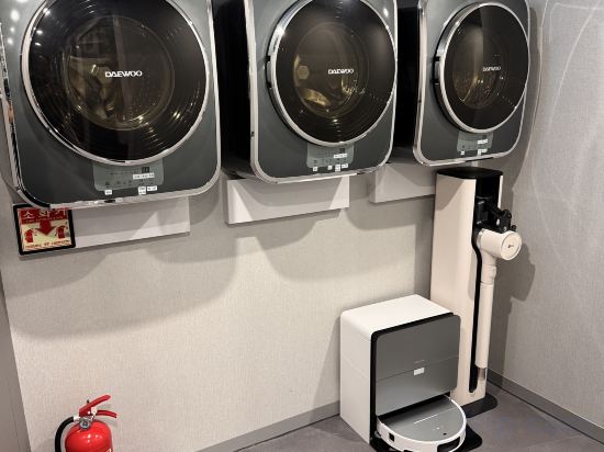 Фото Myeongdong Sky Castle House