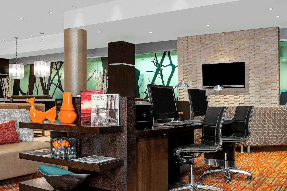 Фото Courtyard New York Manhattan/Upper East Side