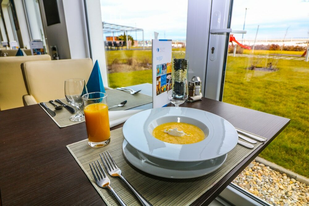 Фото Hotel Yacht Wellness & Business