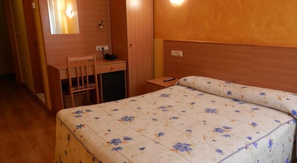 Фото Hotel Doña María