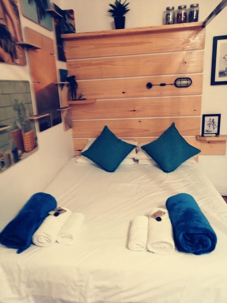 Фото Daddy Long Legs Art Hotel