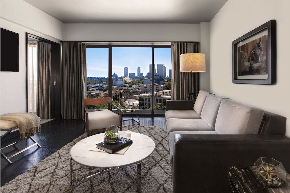 Фото Sixty Beverly Hills