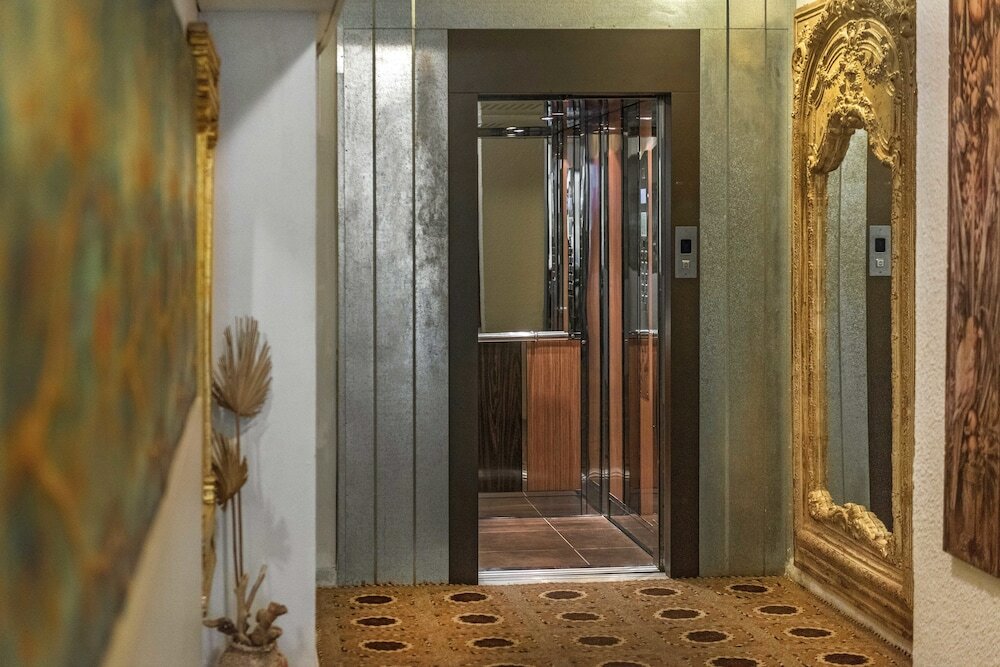 Фото Leandros Hotel