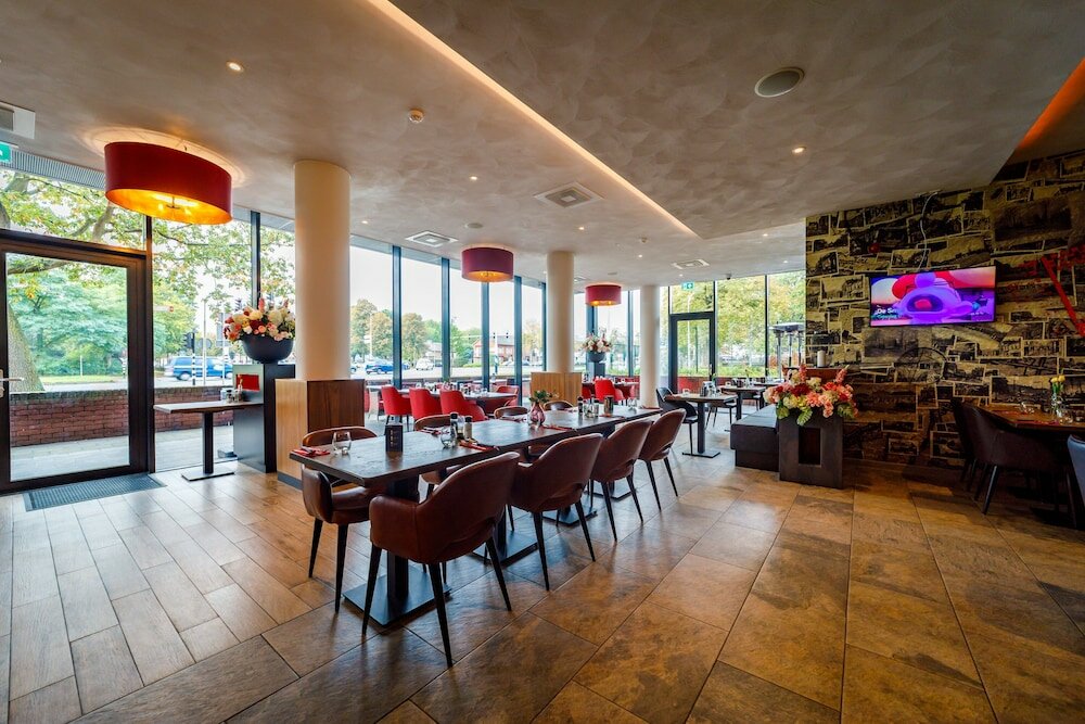 Фото Bastion Hotel Tilburg