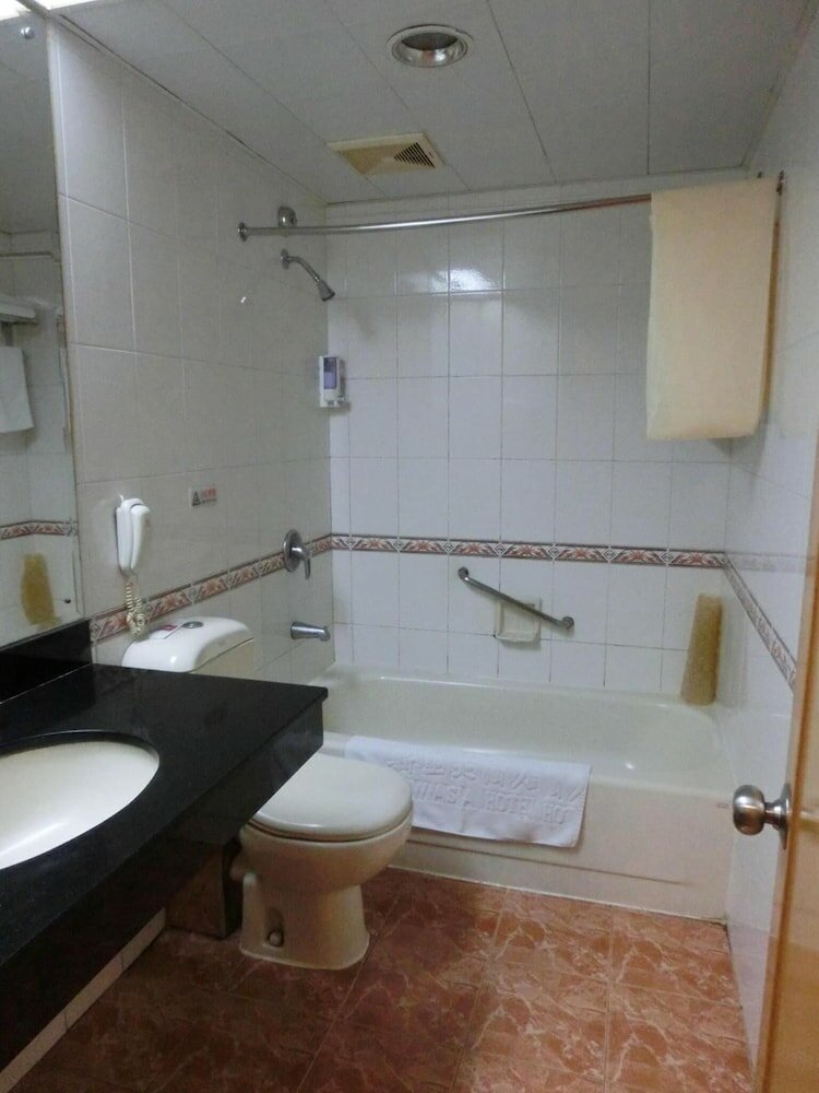 Фото New Asia Hotel