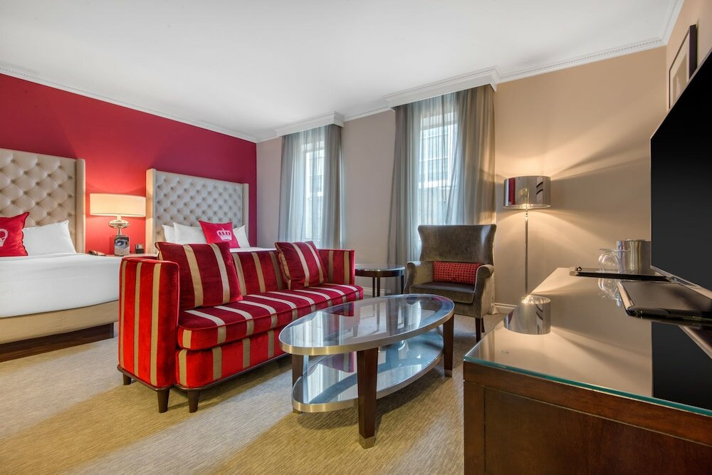 Фото The Omni King Edward Hotel