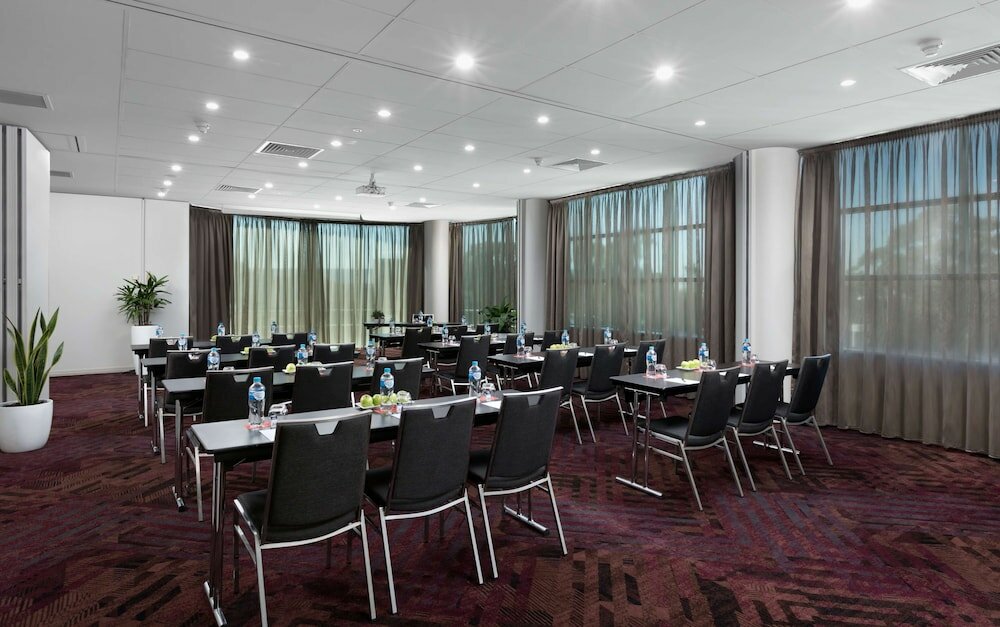 Фото Rydges Parramatta