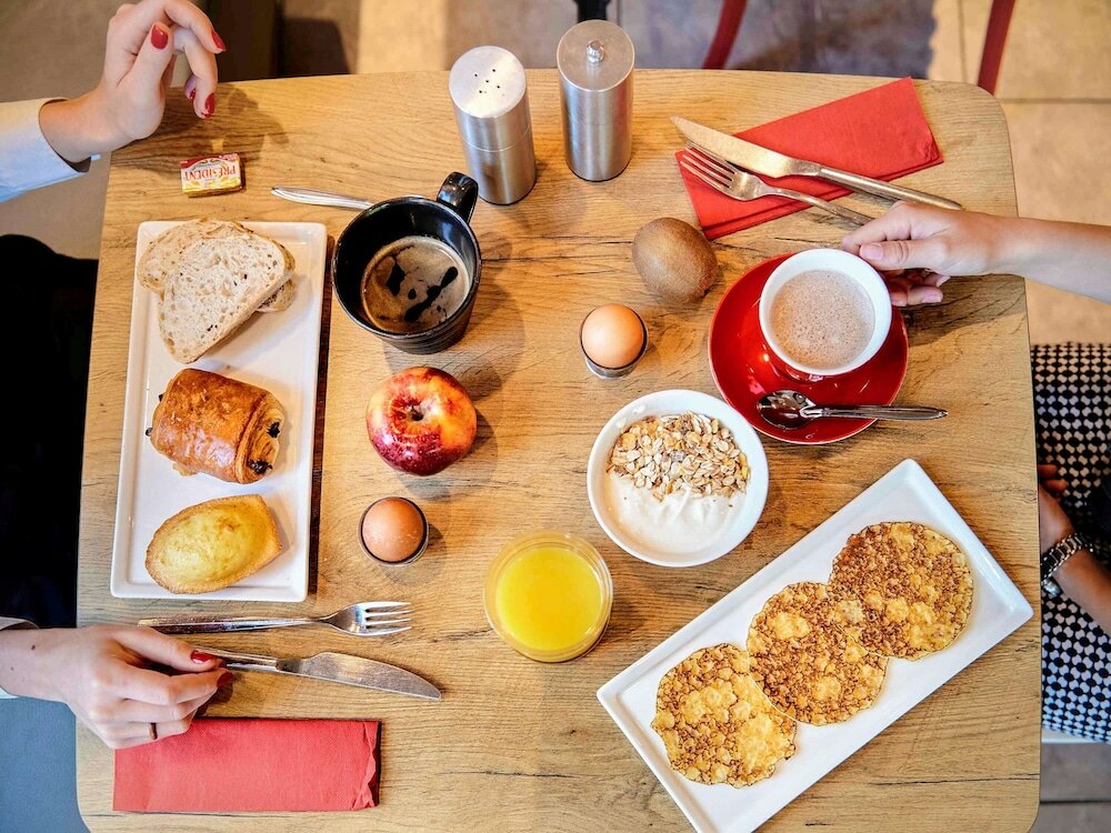 Фото Ibis Lyon Gerland Musée des Confluences