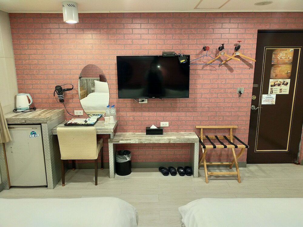 Фото Bin City Hotel