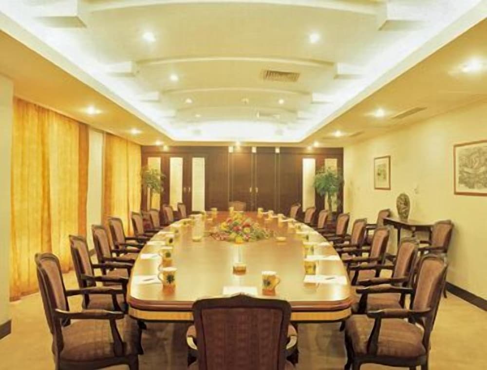 Фото Culture Plaza Hotel Zhejiang