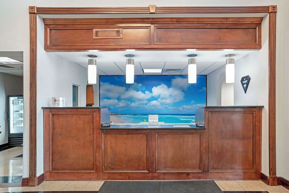 Фото Best Western Plus Blue Angel Inn