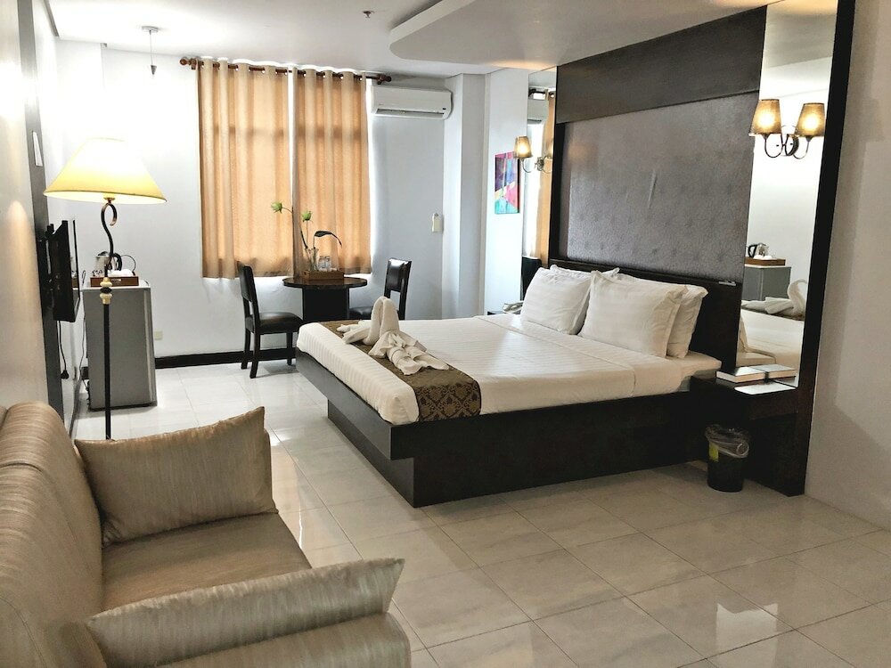 Фото Ninong's Hotel