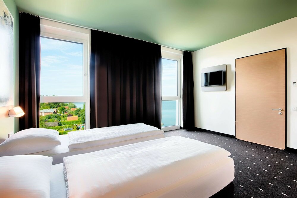 Фото B&b Hotel Wilhelmshaven