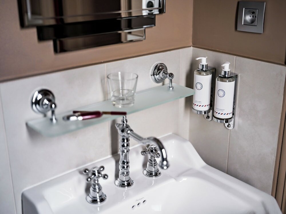 Фото Hotel Duquesne Eiffel