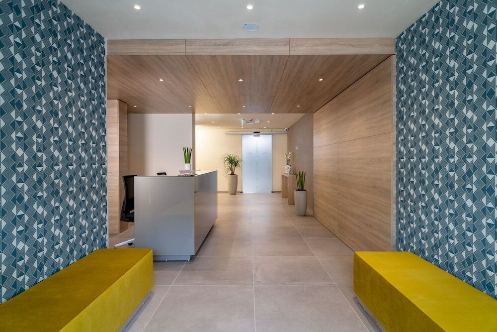 Фото Palace Lido Hotel & Suites