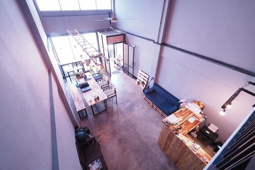 Гостиница Asleep Hostel в Канчанабури