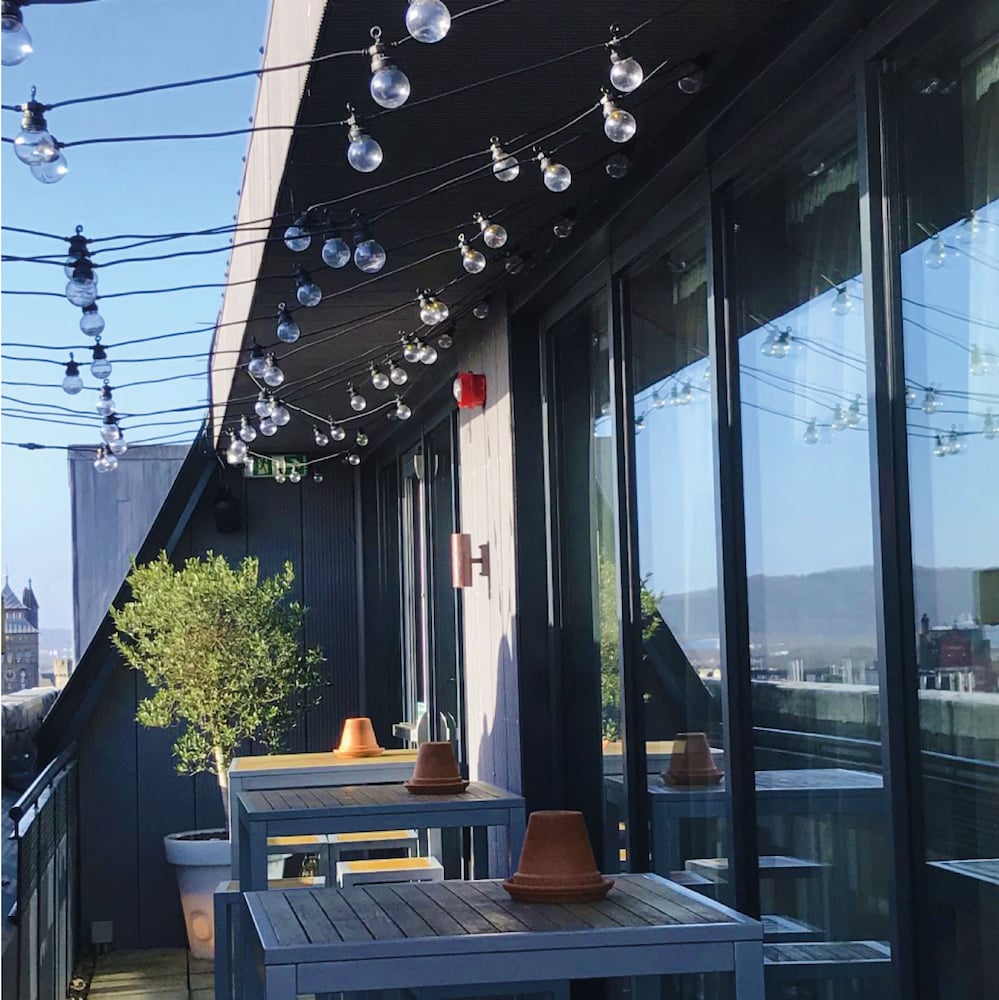 Фото Hotel Indigo Cardiff, an Ihg Hotel