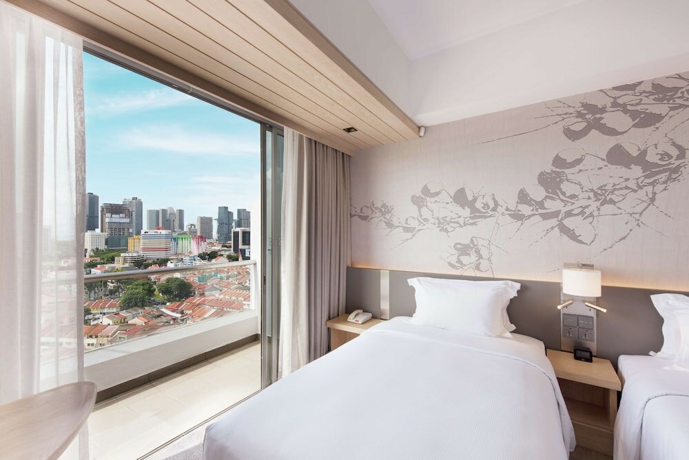 Фото Hilton Garden Inn Singapore Serangoon