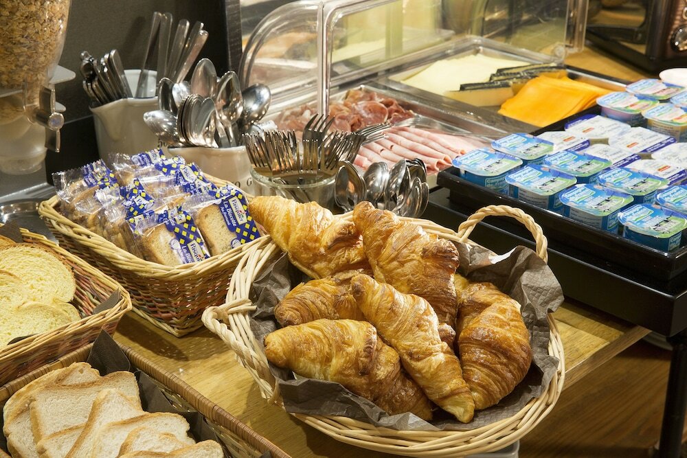 Фото Hotel Espace Champerret