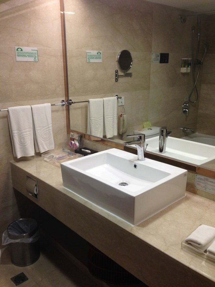 Фото Fujian Sunshine Holiday Hotel