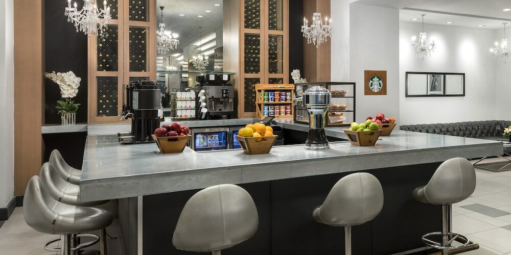 Фото The Manhattan at Times Square Hotel