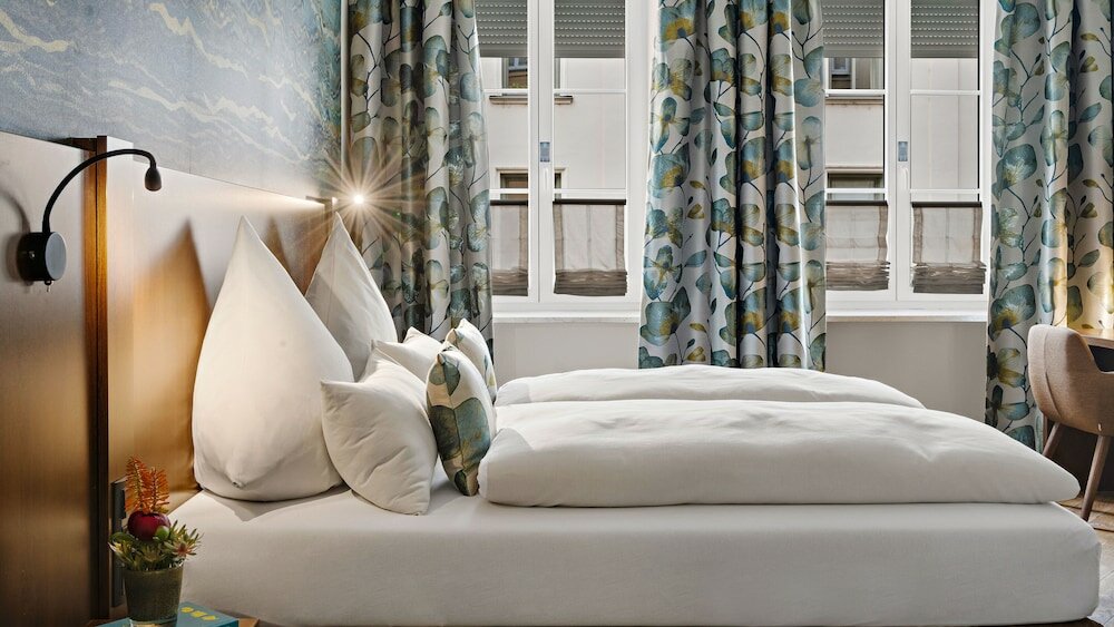 Фото Hotel Deutsche Eiche