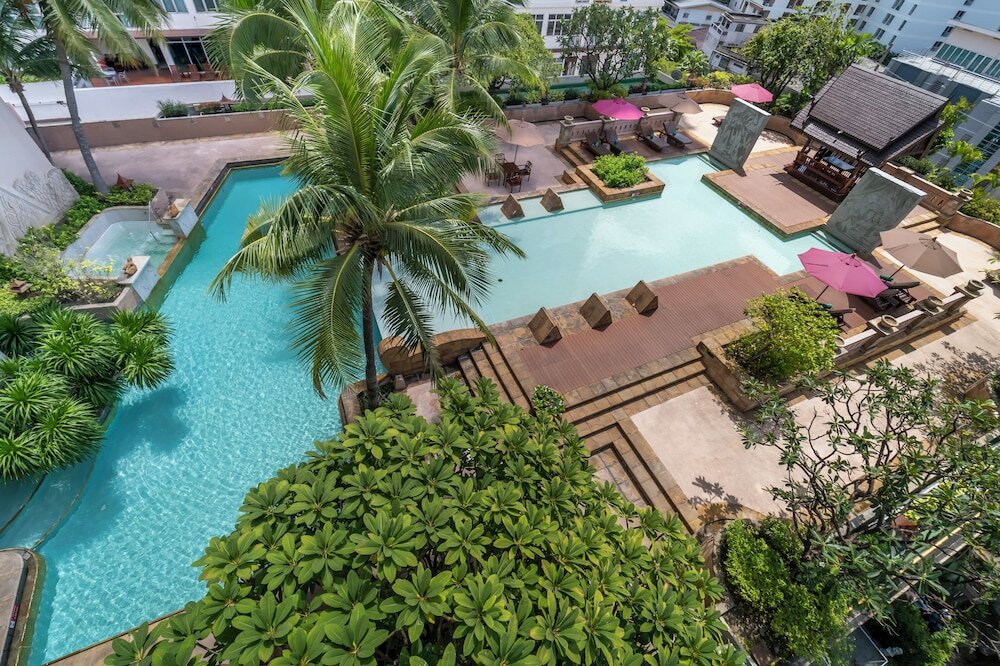 Фото Century Park Hotel