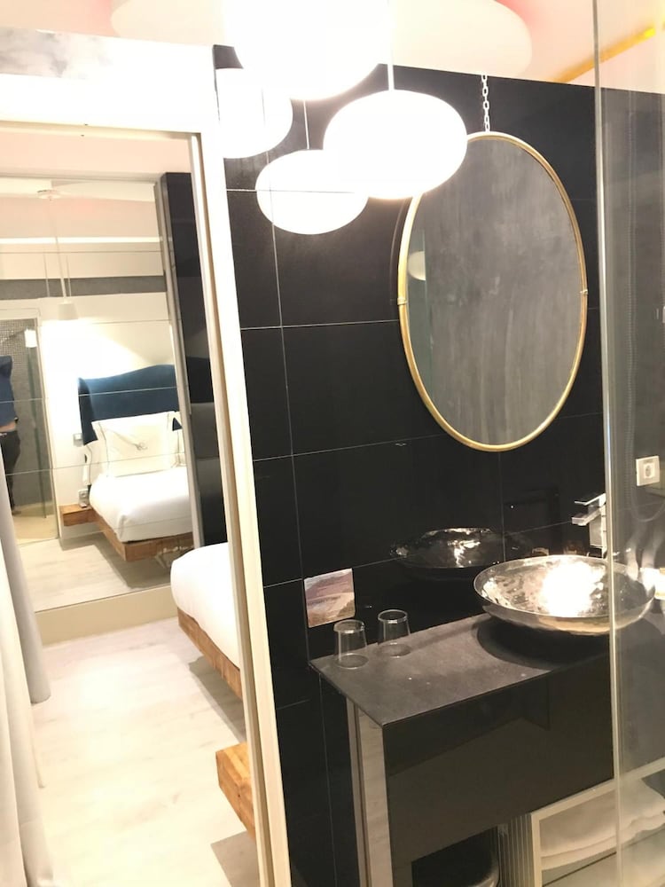 Фото Ab Design Suites Madrid