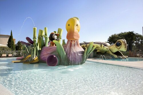 Гостиница Mar Hotels Playa de Muro Suites в Пладжа-де-Муро