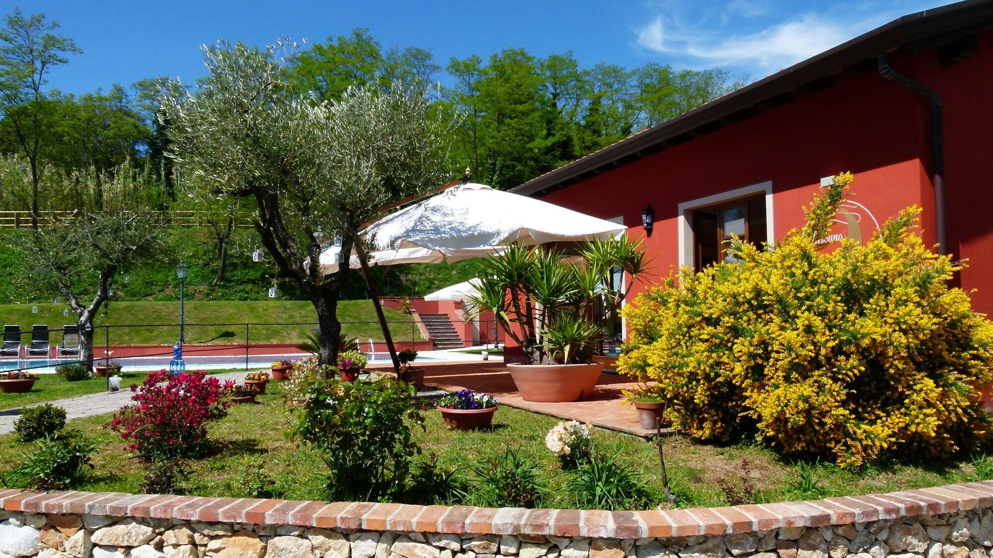 Фото Albergo Ristorante Ama La Luna