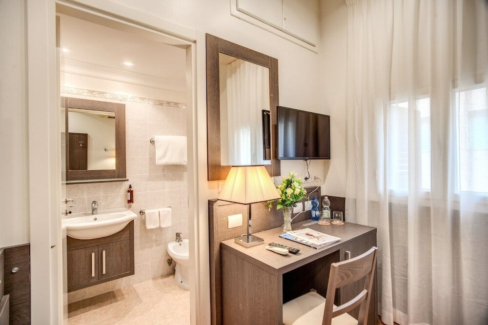 Фото Hotel Mirti