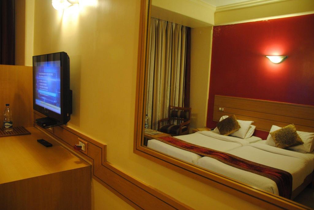 Фото Hotel Midland - Hostel