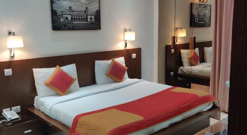 Фото Evergreen Suites