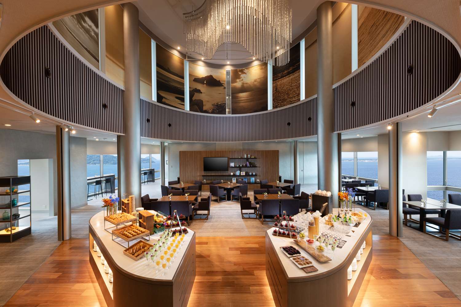 Фото Hilton Fukuoka Sea Hawk