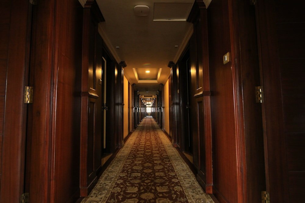 Фото Dynasty Hotel