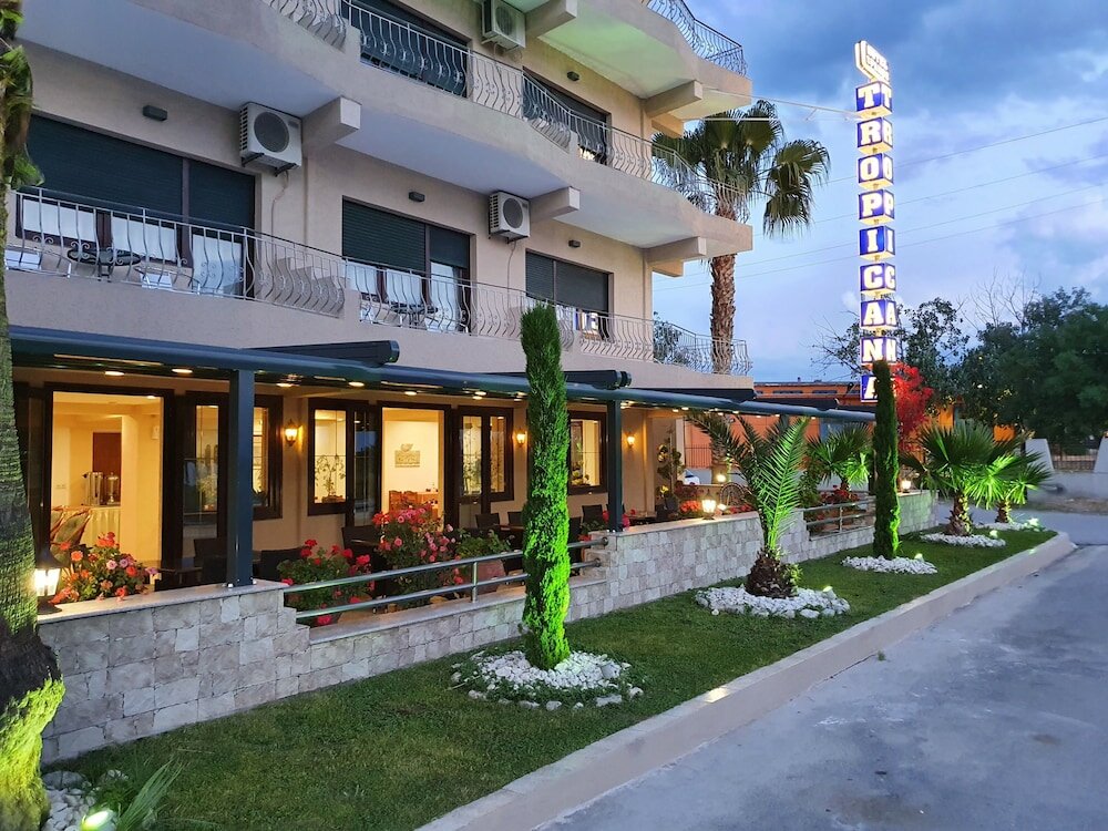Фото Tropicana