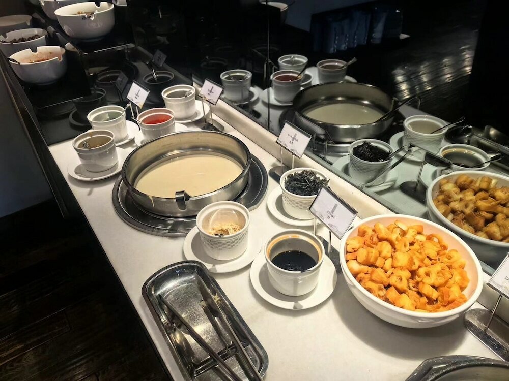 Фото Shanghai Parkyard Hotel