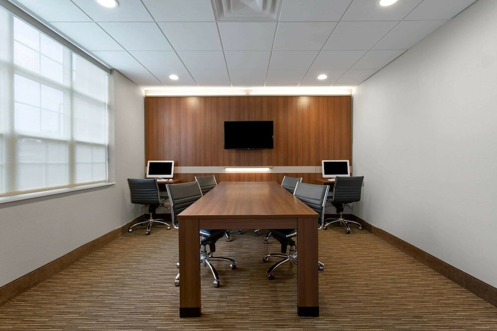 Фото Microtel Inn & Suites by Wyndham Niagara Falls