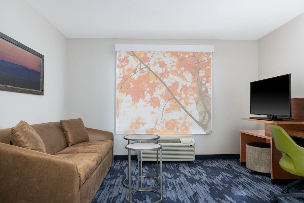 Фото Fairfield Inn & Suites by Marriott Martinsburg