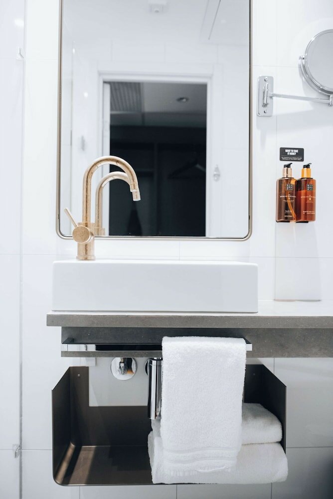 Фото Clarion Hotel Gillet