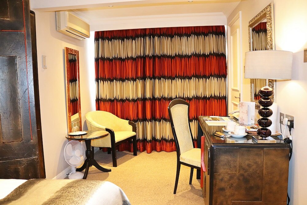 Фото Fredrick's Hotel Restaurant & SPA